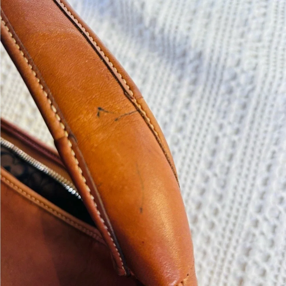 Coach Vtg Brown Leather Crescent Moon Handbag Shoulder Bag Y2K Tassels - Picture 14 of 15